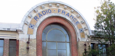 Le Centre Radio-Électrique de Radio France à Sainte-Assise.